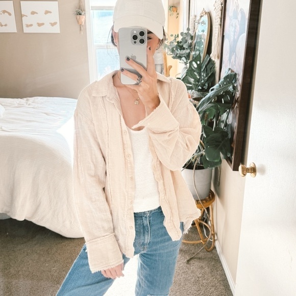 Newbury Kustom Minimalistic Button Down - Picture 1 of 5